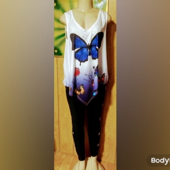 Blue Butterfly Blouse 2XL - Picture 9 of 10